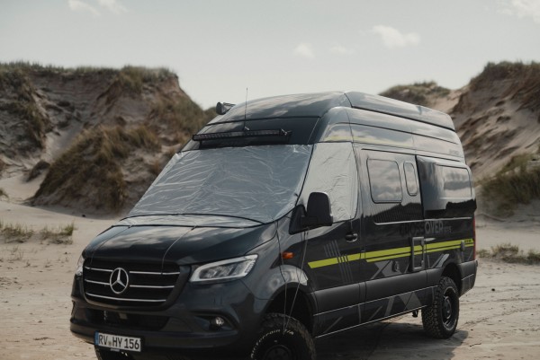 Insulation mat for front windscreen Mercedes Sprinter 2018