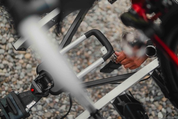 Folding bicycle rack – tow bar-mounted for 3 bicycles